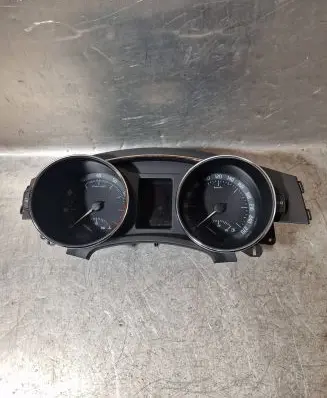 Skoda Superb B6 (3T) Speedometer (instrument cluster) 3T1920841L