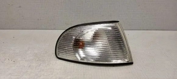 Audi A4 S4 B5 8D Front indicator light 084411514 014411514