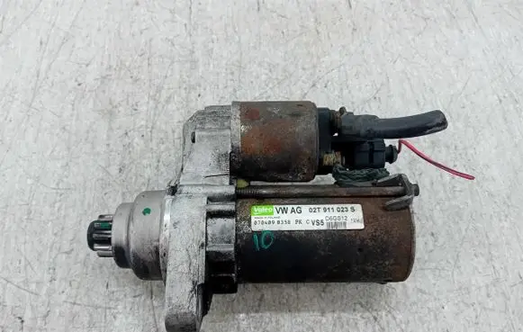 Skoda Fabia Mk2 (5J) Starter motor 02T911023S