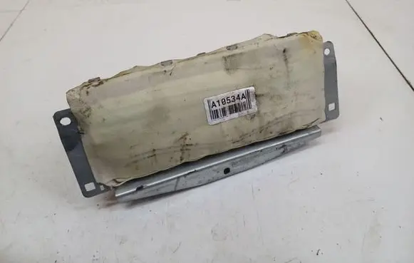 Passenger airbag