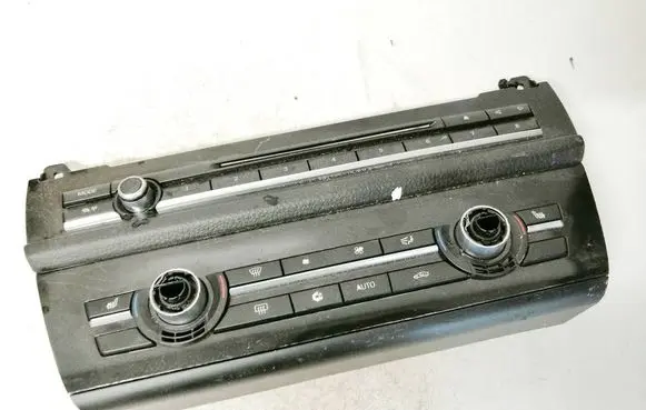BMW 5 F10 F11 Climate control unit 924970801
