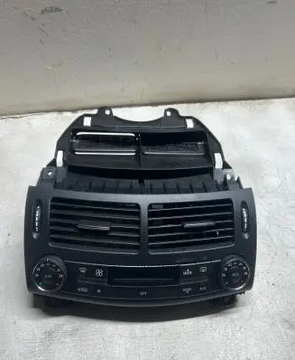Mercedes-Benz E W211 Climate control unit 2118302090 00011607