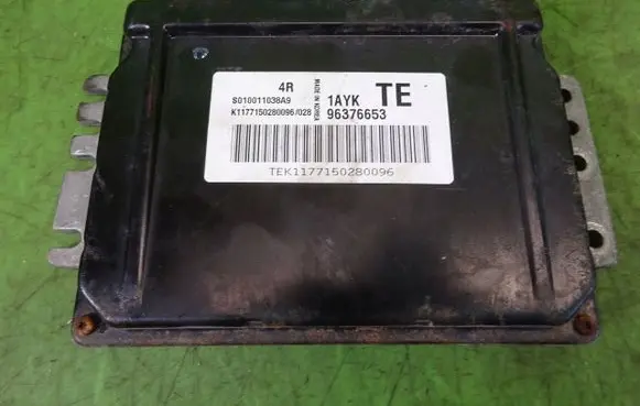 Chevrolet Aveo Engine control unit/module ECU 96376653