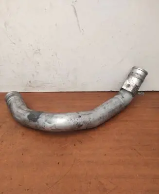 Intercooler hose/pipe
