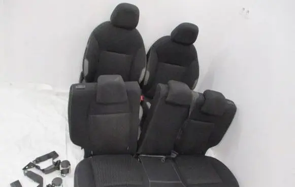 Seat set