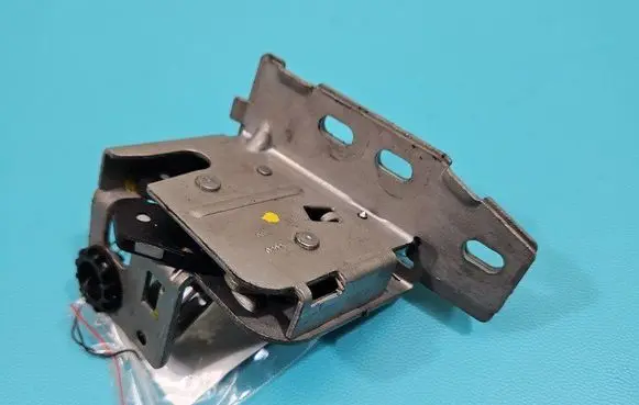 Rear door lock