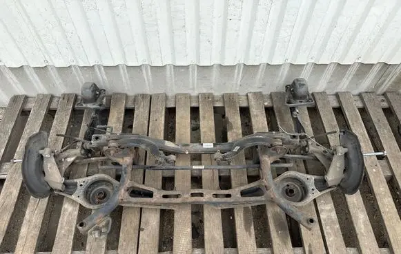 Skoda Yeti (5L) Rear axle beam 1K0505315BM