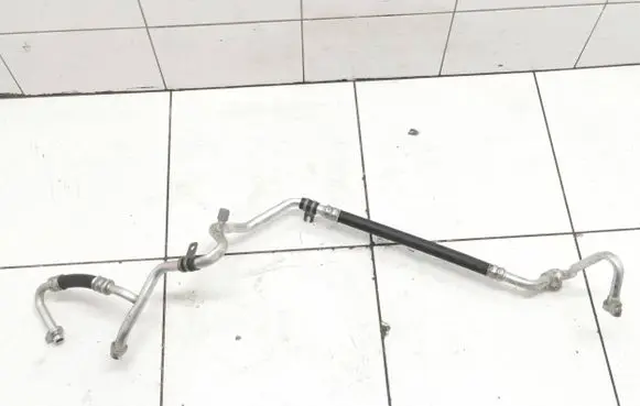 Renault Zoe Air conditioning (A/C) pipe/hose 924903137r