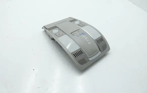 Audi A6 S6 C6 4F Front seat light 4F0947135BQ 18550346 24092007