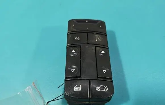 Opel Vectra C Electric window control switch 09185952 IMPRK1521312