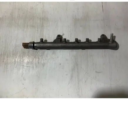 Volkswagen Golf VI Fuel main line pipe 03L125A