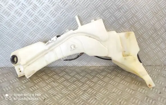 Ford C-MAX I Windshield washer fluid reservoir/tank 3M5113K163 3M513L163