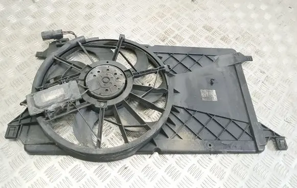 Electric radiator cooling fan