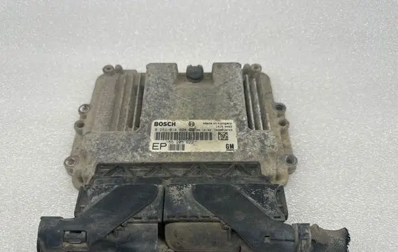 Opel Zafira B Engine control unit/module 0281014024 55205622 1039S18743