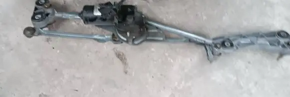 BMW 5 E39 Front wiper linkage and motor 8360603 404202