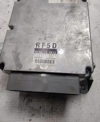 Mazda 6 Engine control unit/module 2758006033 RF5D18881C
