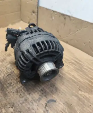 Citroen C5 Generator/alternator 0124525034 9646477580