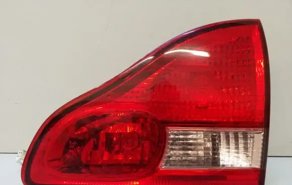 Toyota Avensis T220 Tailgate rear/tail lights 4441 7654