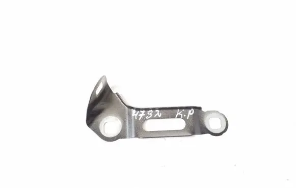 BMW 2 F45 Fender mounting bracket 7408659