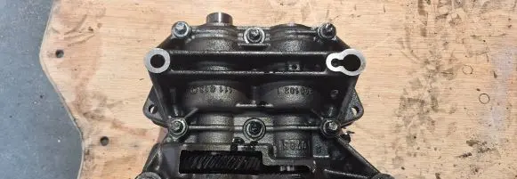 Mercedes-Benz E W211 Crankshaft speed sensor A6460100336