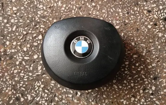 BMW X3 E83 Airbag cover 305714399001A 06B0950P01456 33342136501T