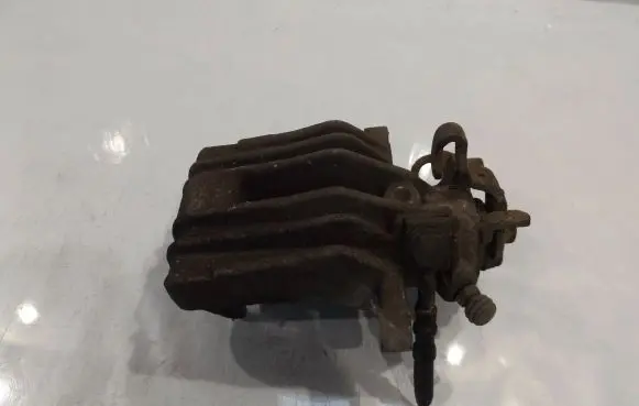 Skoda Fabia Mk2 (5J) Rear brake caliper