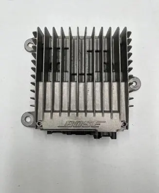 Nissan Leaf II (ZE1) Sound amplifier 280615SA2A