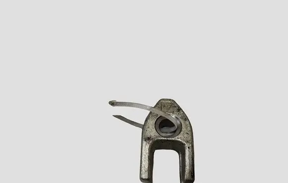 Renault Laguna III Fuel Injector clamp holder