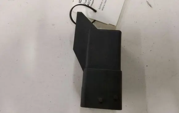 Peugeot 407 Glow plug pre-heat relay 51252002 9640469680