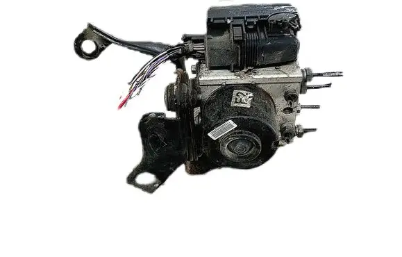 Ford Fiesta ABS Pump 8V512M110AD