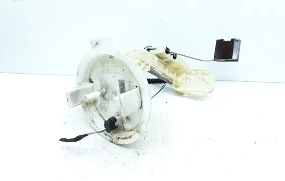 Mercedes-Benz GLK (X204) Fuel level sensor A2044700694 1582881014