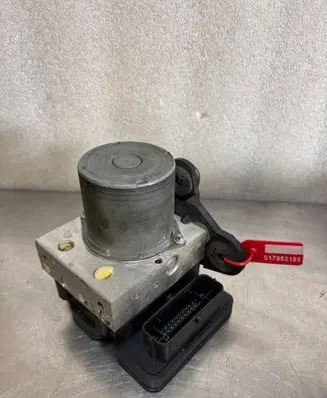 Seat Ibiza V (KJ) Master brake cylinder