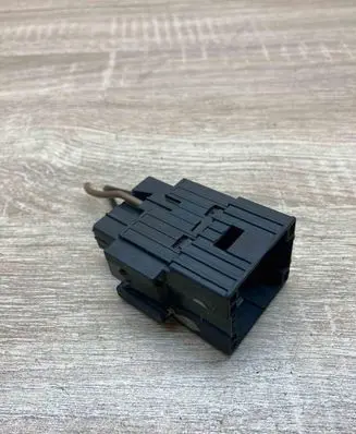 BMW 5 E39 Other relay 8380420