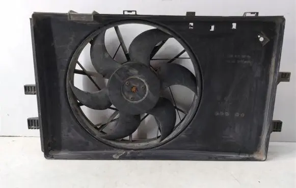 Mercedes-Benz Vaneo W414 Electric radiator cooling fan A1685050555