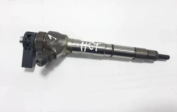 Seat Leon (5F) Fuel injector 04L130277AD