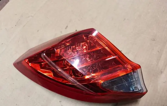 Honda Civic IX Rear/tail lights 3355ATB9G100 FR26400102