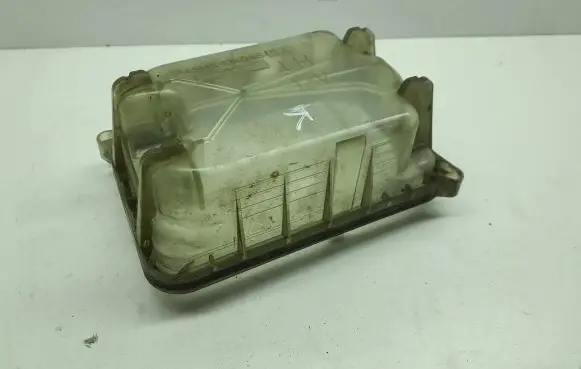 Skoda Octavia Mk2 (1Z) Headlight/headlamp dust cover Vp4shx13k046