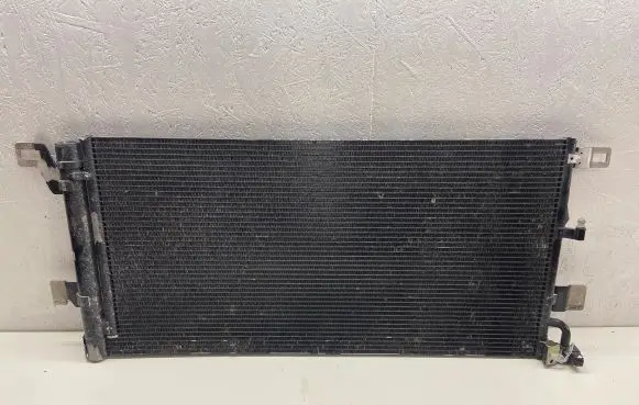 Audi A4 S4 B9 A/C cooling radiator (condenser) 8W0816411 113416