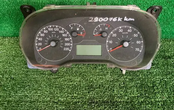 Speedometer (instrument cluster)