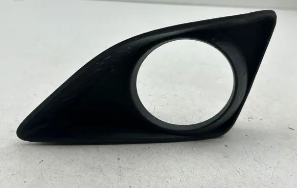 Toyota Corolla E140 E150 Front fog light trim/grill 