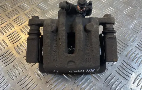 Rear brake caliper