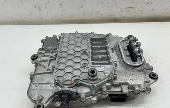 MG ZS Voltage converter inverter 11030910