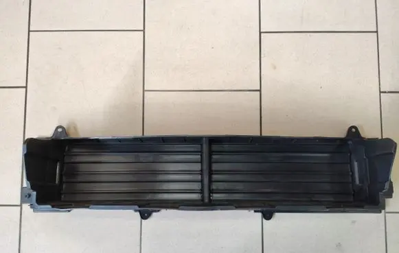 Hyundai i30 Intercooler air channel guide 86961G4000