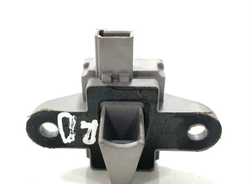 Mercedes-Benz C W204 Airbag deployment crash/impact sensor A2048210651 56054047AB