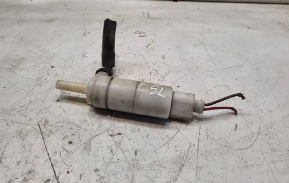 Mercedes-Benz CLS C219 Headlight washer pump