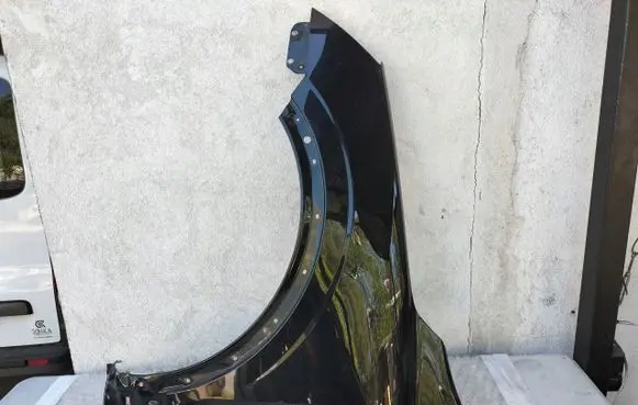 Opel Antara Fender