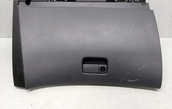 Nissan Primera Glove box set 68520AV600