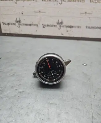 Porsche Cayenne (92A) Clock 7P5919204G P2151027000083 27102015