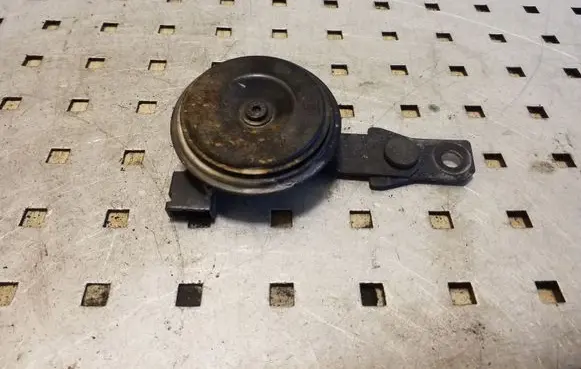 Toyota Auris E180 Horn signal
