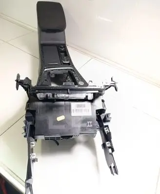 Volkswagen e-Golf Armrest 5GE863241D